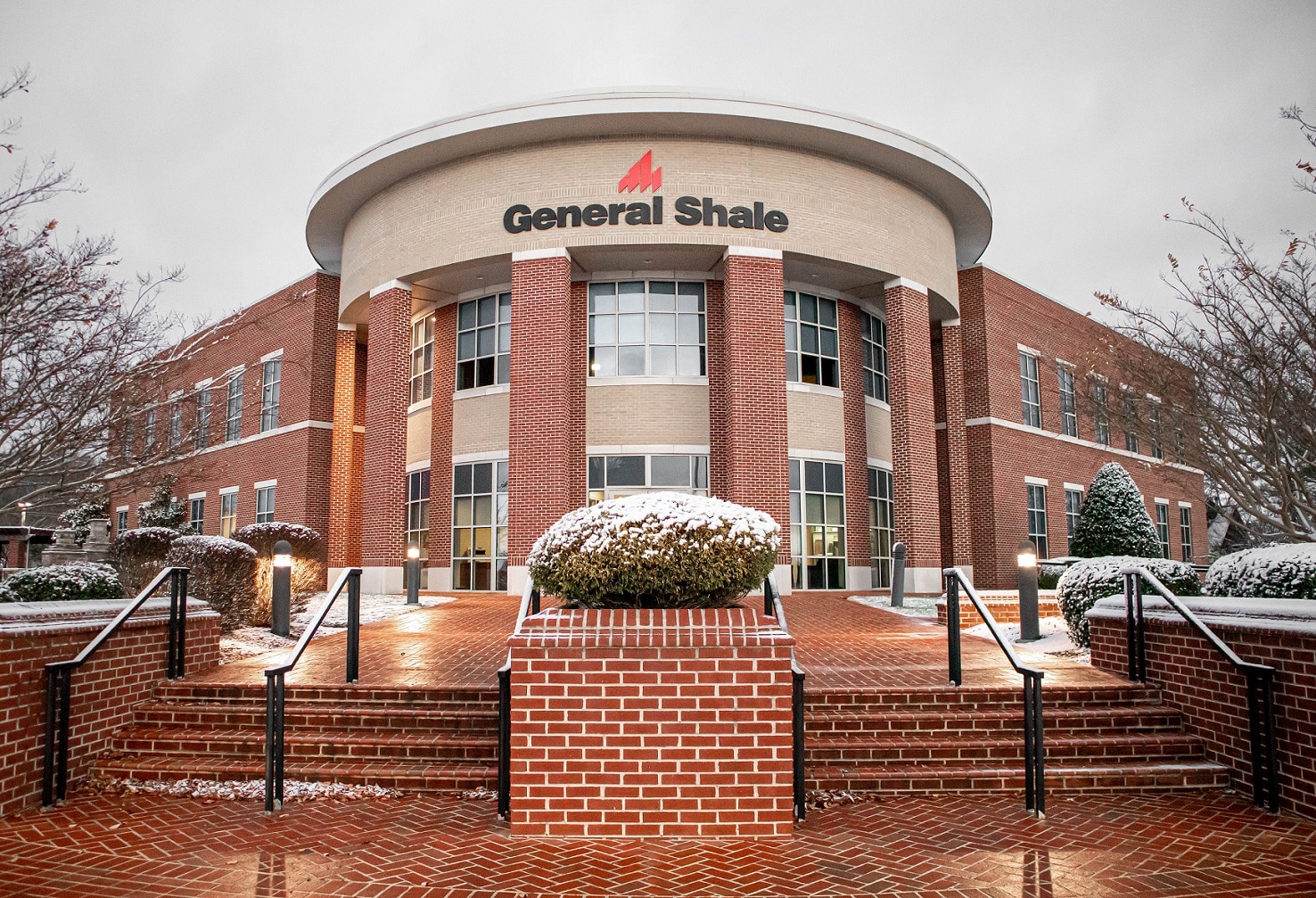 Red-Centennial-CorporateOffice-Snow1